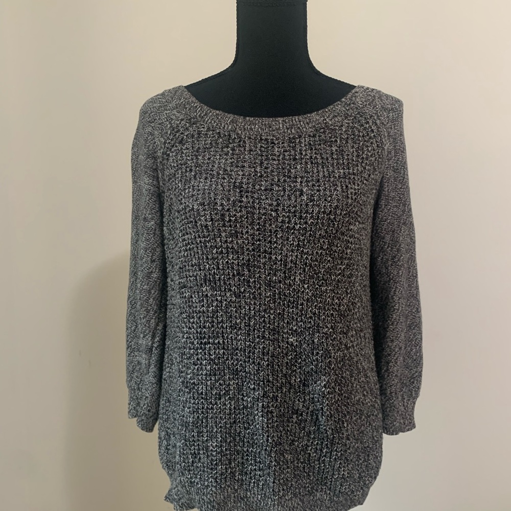 Ann Taylor sweater. Size S